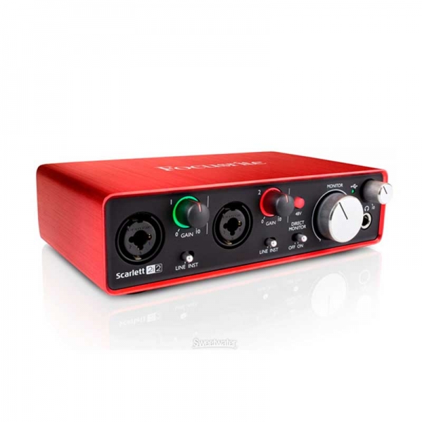 Focusrite Scarlett 2i2 USB - 1